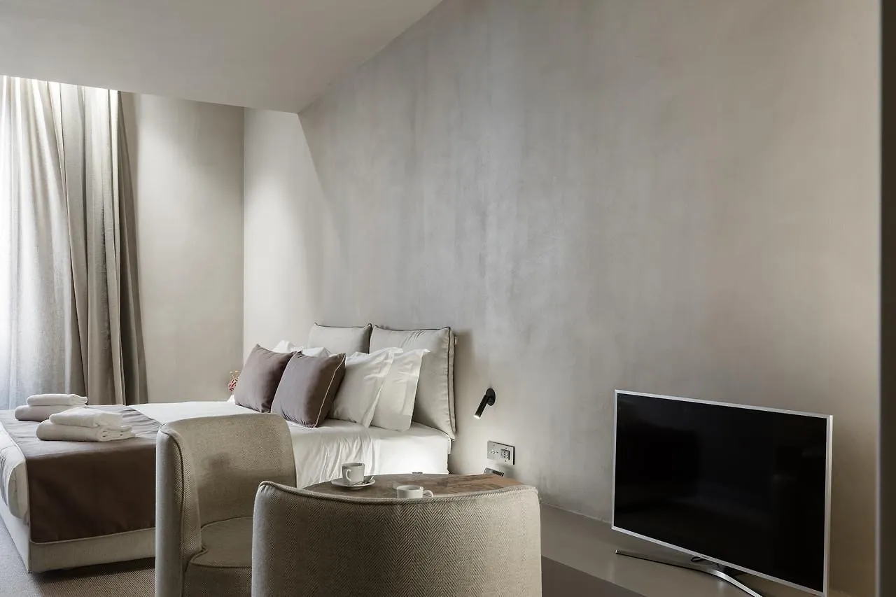 Elysium Suites collection Rome Couette-café
